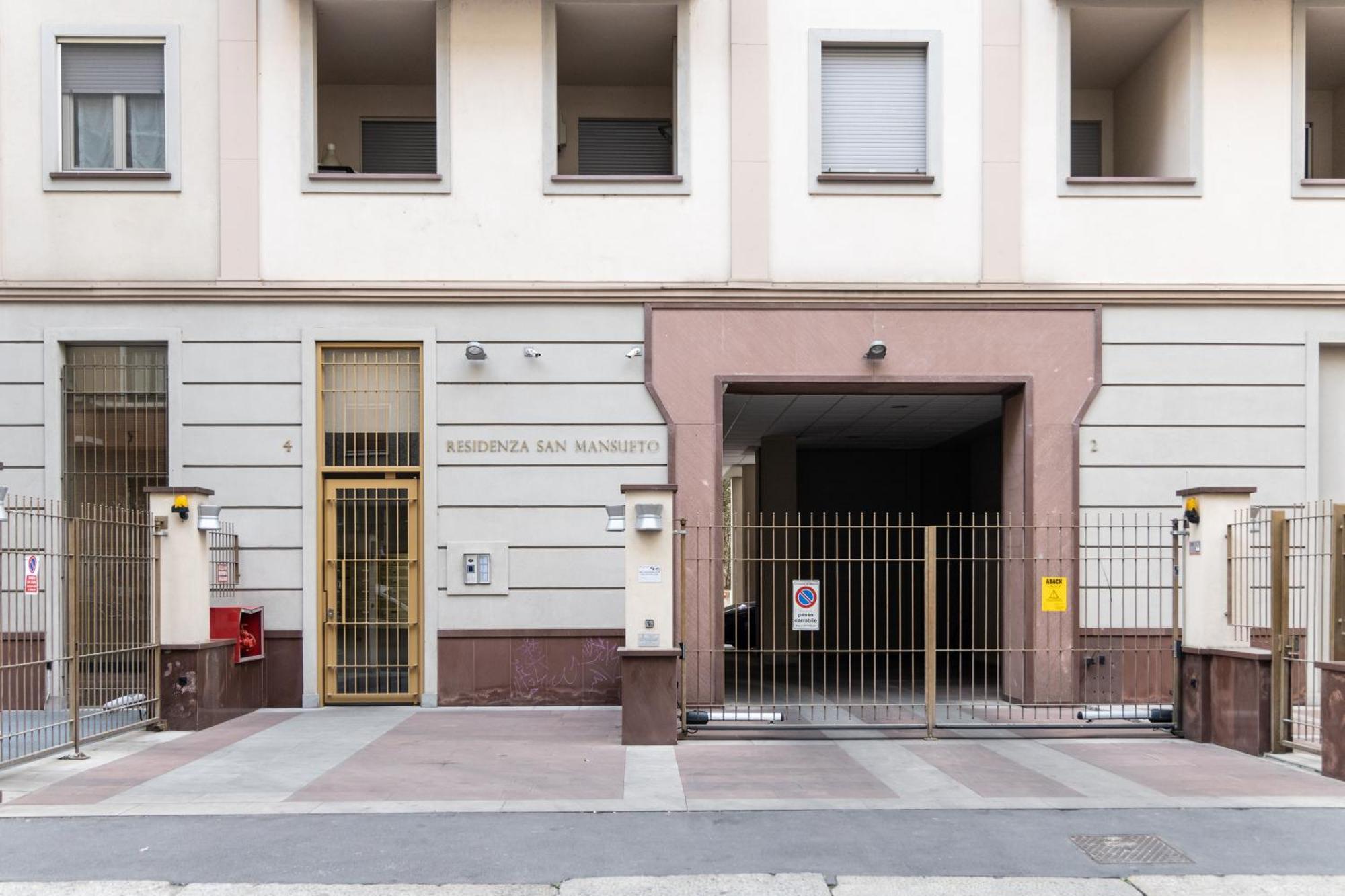 Bocconi'S Nest - Close To Duomo With Terrace Milano Exterior foto
