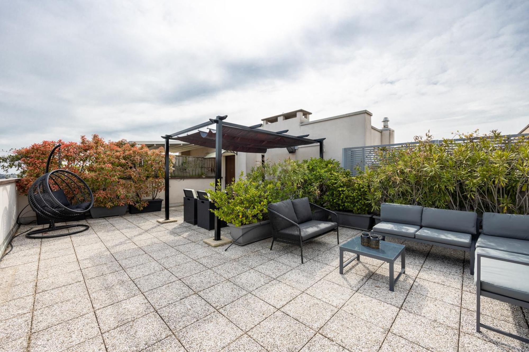 Bocconi'S Nest - Close To Duomo With Terrace Milano Exterior foto